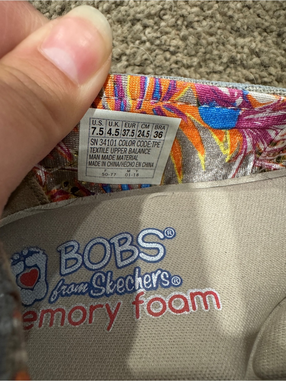 Skechers BOBS Custom Art Breast Cancer Supporter Slip-Ons - Picture 5 of 7